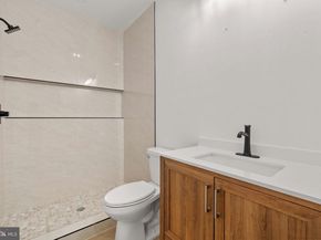 1905 N Taylor Street, Arlington VA 22207