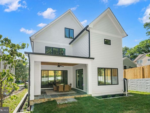 1905 N Taylor Street, Arlington VA 22207