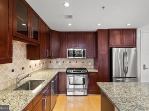 8220 Crestwood Heights Drive 203, Mclean VA 22102