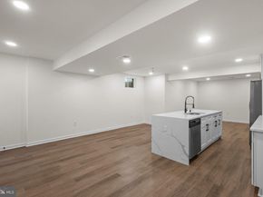 2370 Whitestone Hill Court, Falls Church VA 22043