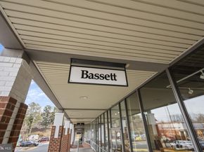 2370 Whitestone Hill Court, Falls Church VA 22043