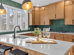 2370 Whitestone Hill Court, Falls Church VA 22043