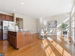 7996 Reserve Way, Vienna VA 22182