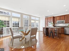7996 Reserve Way, Vienna VA 22182