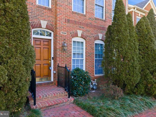 7996 Reserve Way, Vienna VA 22182