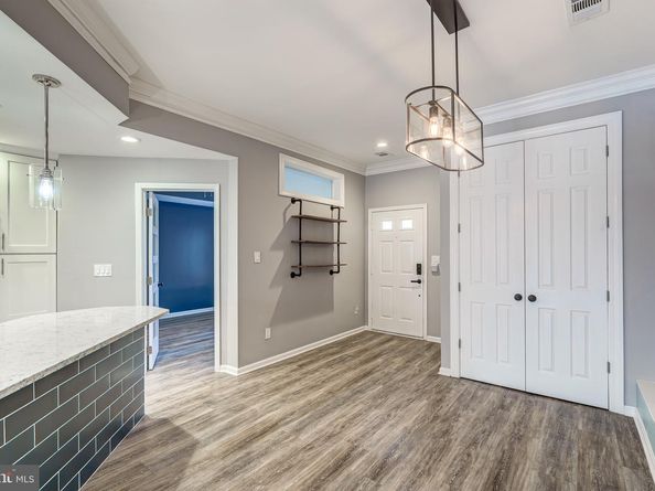 11262 Harbor Court 11262, Reston VA 20191