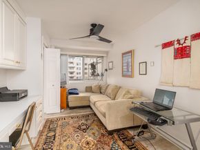 730 24TH Street NW 500/501, Washington DC 20037