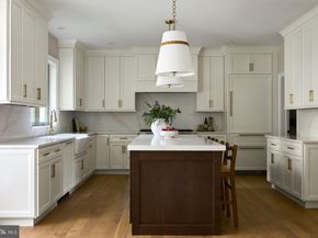 2 Martins Lane, Berwyn PA 19312