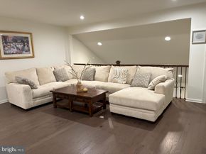 909 Holden Court, Warminster PA 18974