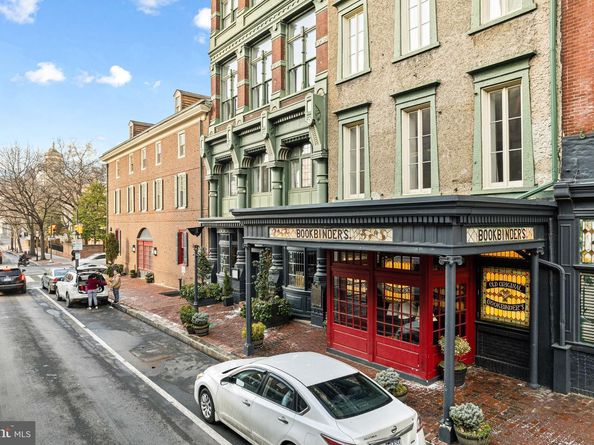 121-35 Walnut Street 405, Philadelphia PA 19106