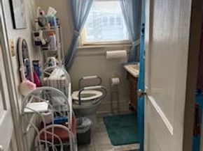 1334 Corbin Place NE, Washington DC 20002