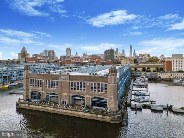 7 N Christopher Columbus Blvd Boulevard N 235, Philadelphia PA 19106