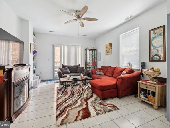 1327 Snyder Avenue, Philadelphia PA 19148