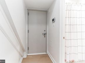 1108 Pine Street, Philadelphia PA 19107