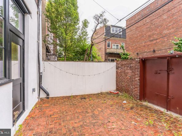 1108 Pine Street, Philadelphia PA 19107