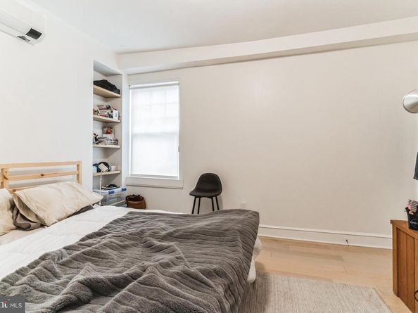 1108 Pine Street, Philadelphia PA 19107