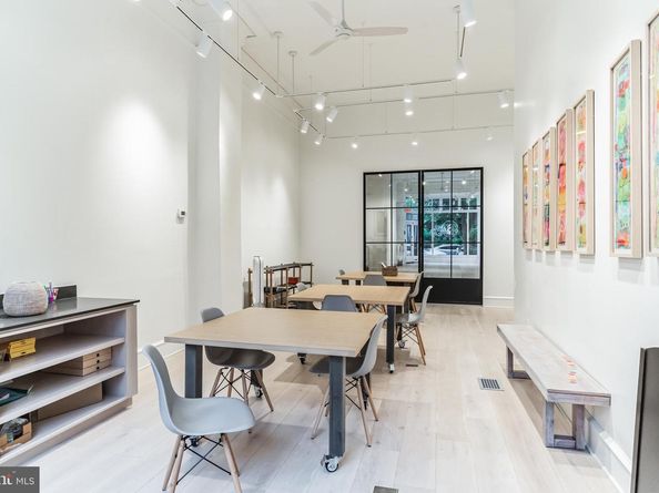 1108 Pine Street, Philadelphia PA 19107