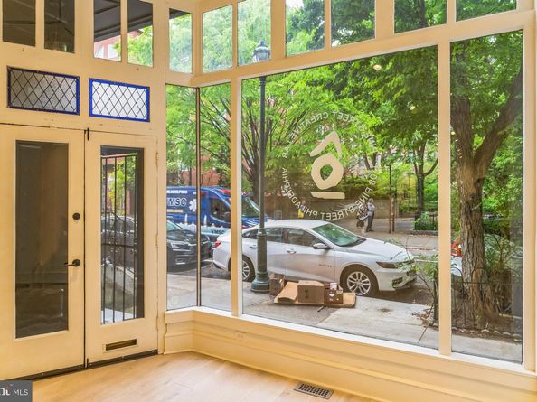 1108 Pine Street, Philadelphia PA 19107