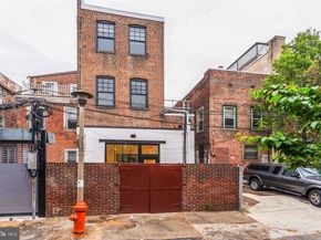 1108 Pine Street, Philadelphia PA 19107
