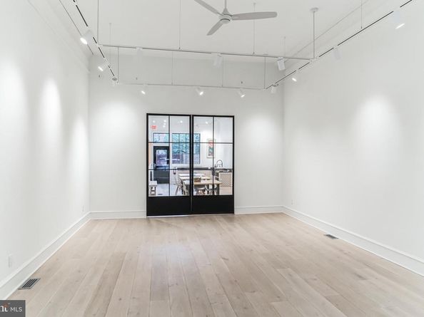1108 Pine Street, Philadelphia PA 19107