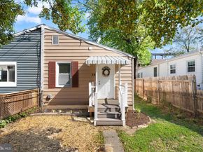28 E Reed Avenue, Alexandria VA 22305