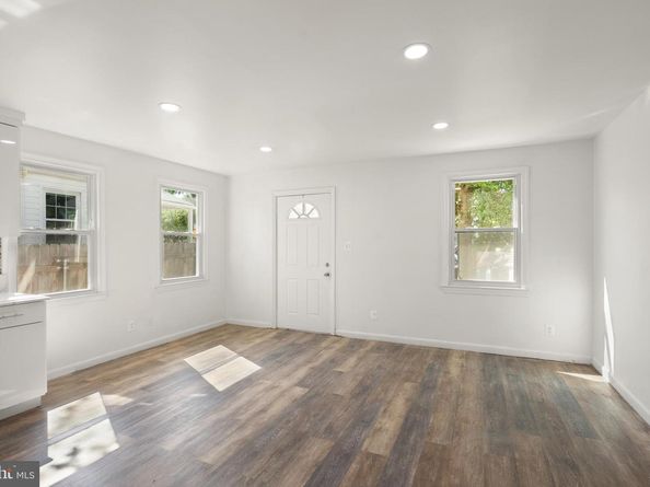 28 E Reed Avenue, Alexandria VA 22305