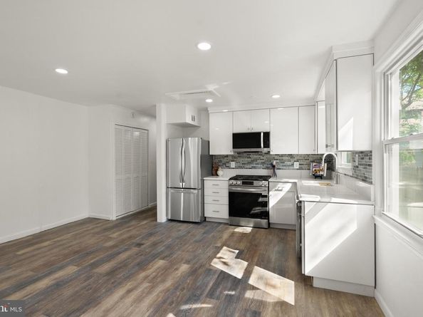28 E Reed Avenue, Alexandria VA 22305