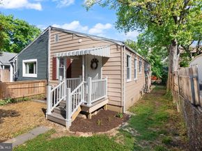 28 E Reed Avenue, Alexandria VA 22305