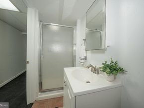 426 Hampden Road, Upper Darby PA 19082