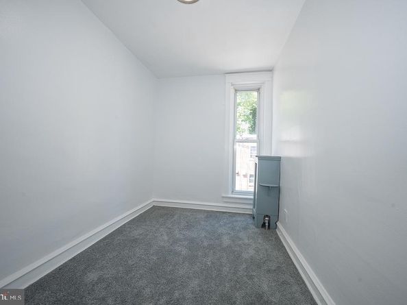 426 Hampden Road, Upper Darby PA 19082