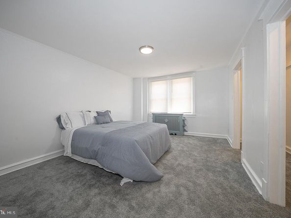 426 Hampden Road, Upper Darby PA 19082