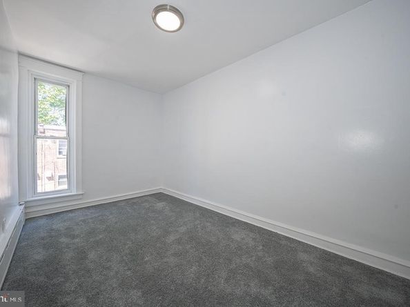 426 Hampden Road, Upper Darby PA 19082