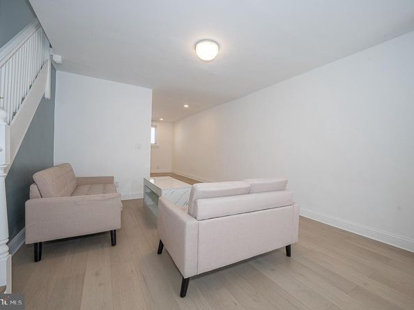 426 Hampden Road, Upper Darby PA 19082