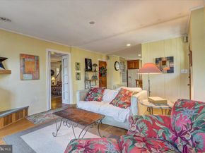 1525 Limekiln Pike, Dresher PA 19025