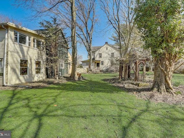1525 Limekiln Pike, Dresher PA 19025