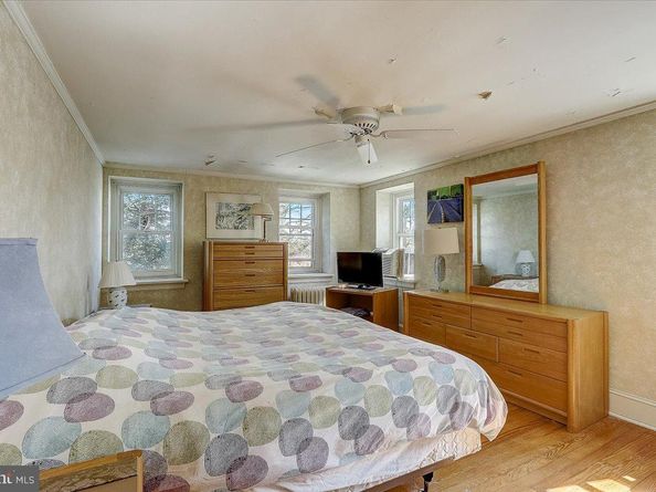1525 Limekiln Pike, Dresher PA 19025