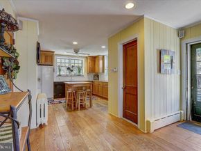 1525 Limekiln Pike, Dresher PA 19025