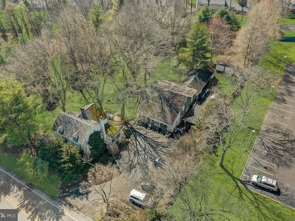 1525 Limekiln Pike, Dresher PA 19025
