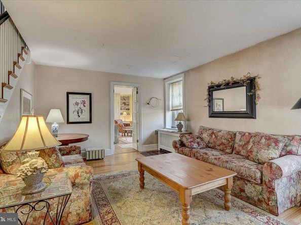 1525 Limekiln Pike, Dresher PA 19025