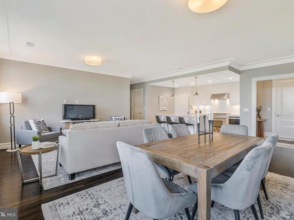 6900 Fleetwood Road 322, Mclean VA 22101