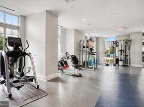 6900 Fleetwood Road 322, Mclean VA 22101