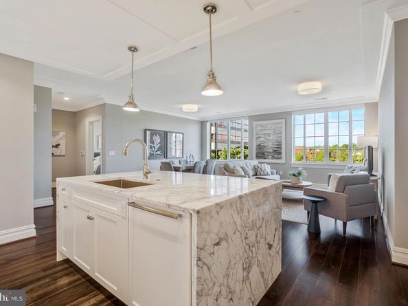 6900 Fleetwood Road 322, Mclean VA 22101