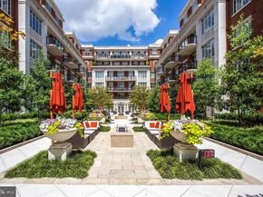 6900 Fleetwood Road 322, Mclean VA 22101