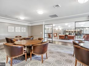 6900 Fleetwood Road 322, Mclean VA 22101