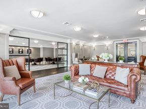 6900 Fleetwood Road 322, Mclean VA 22101