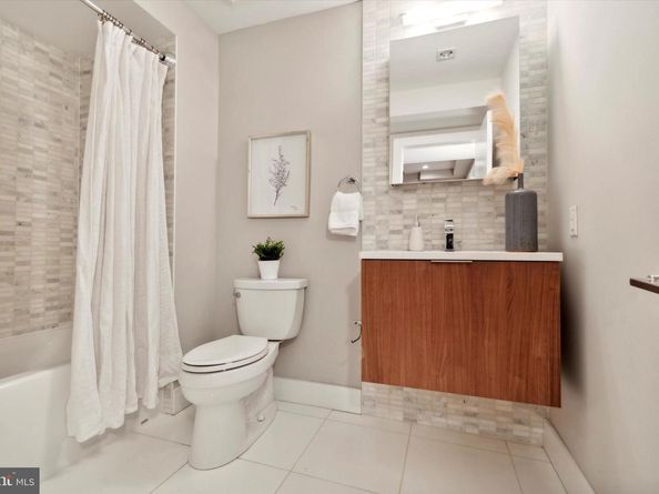 1310 S 20TH Street, Philadelphia PA 19146