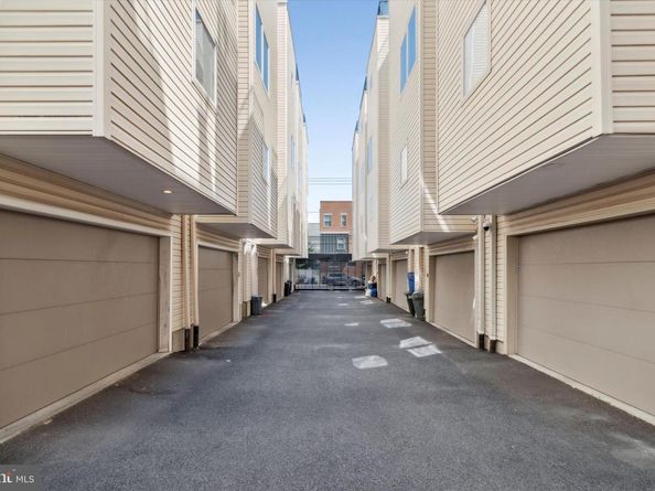 1310 S 20TH Street, Philadelphia PA 19146