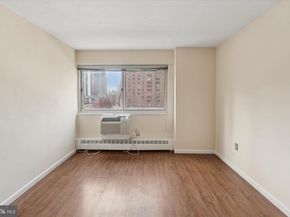 2101 Chestnut Street 710, Philadelphia PA 19103