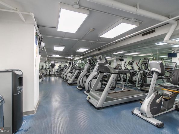 2101 Chestnut Street 710, Philadelphia PA 19103