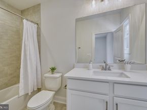 309 Park Street NE, Vienna VA 22180